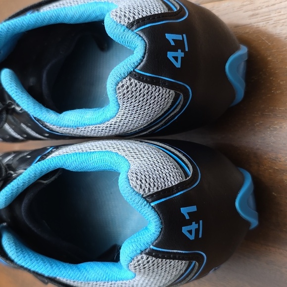 FLYWHEEL Black and Blue Cycling Shoes sz 41 - Picture 4 of 7